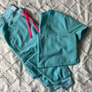 Figs Neon Blue scrub set